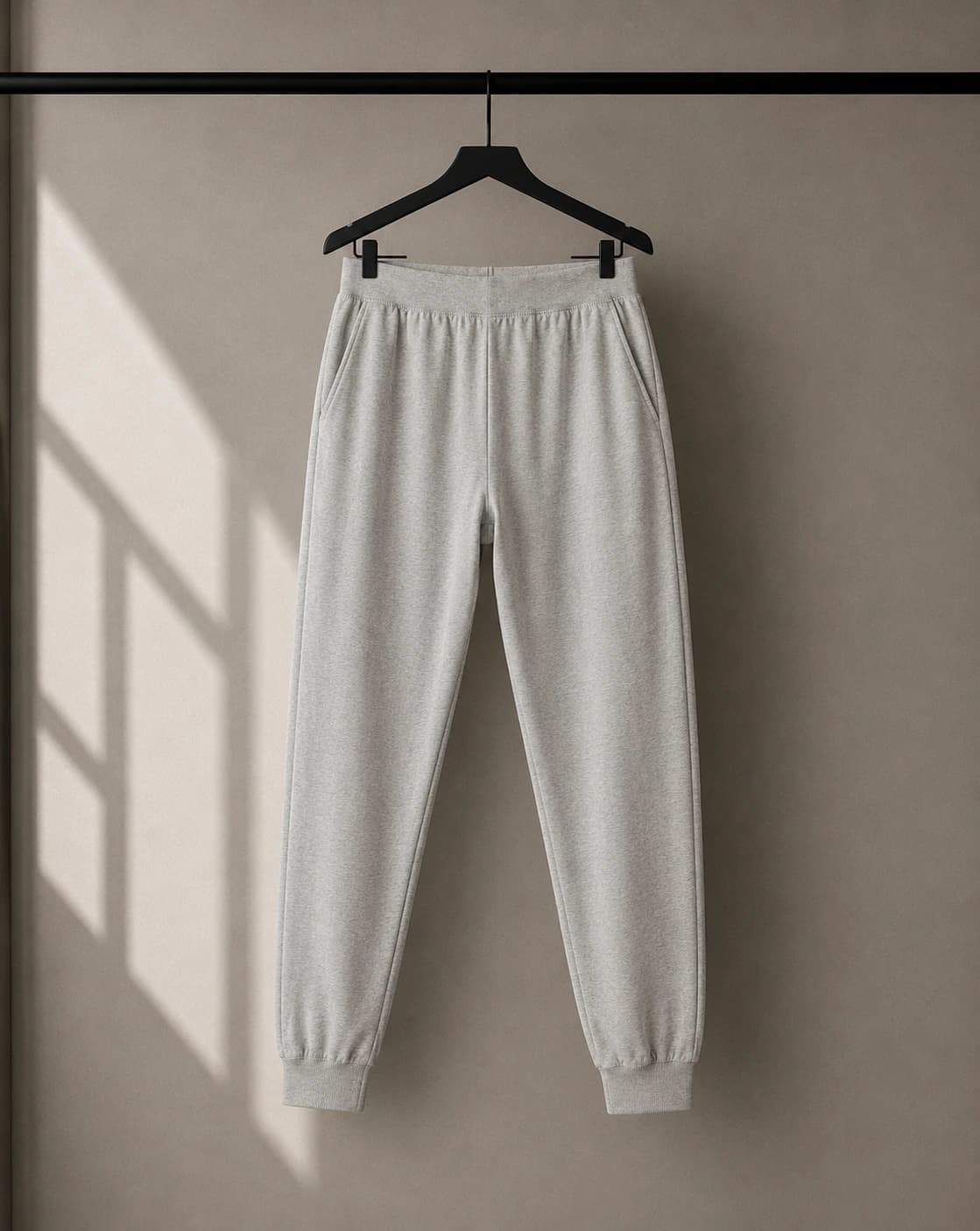 Jogger gris claro básico