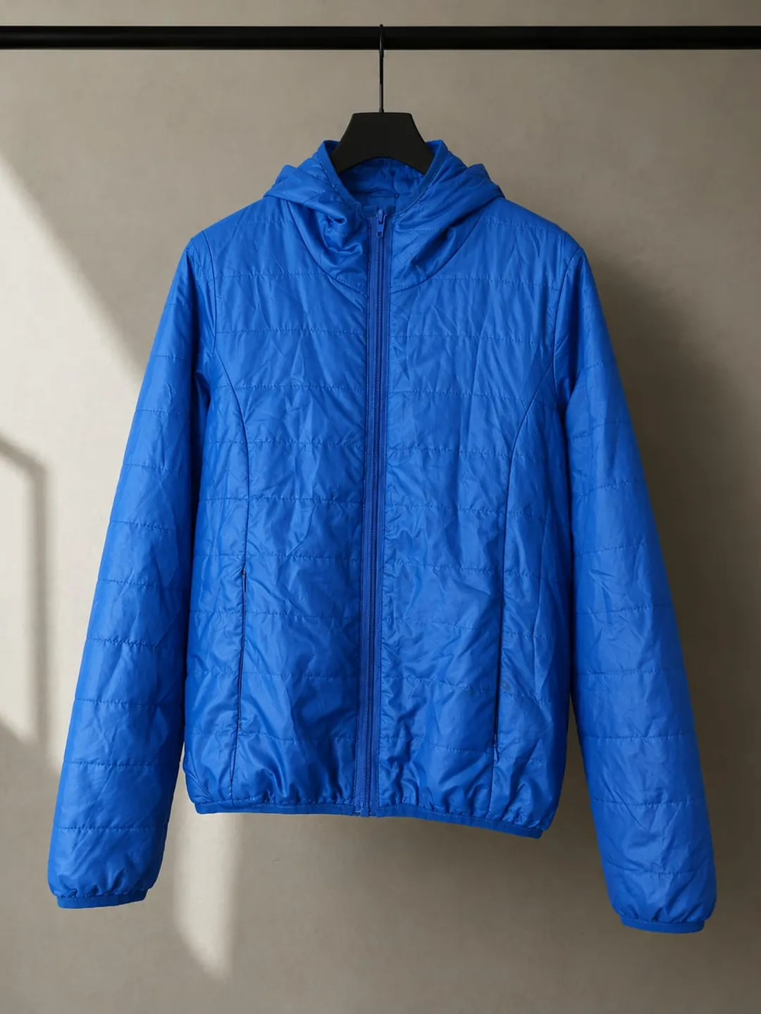 Chaqueta Acolchada Azul Eléctrico