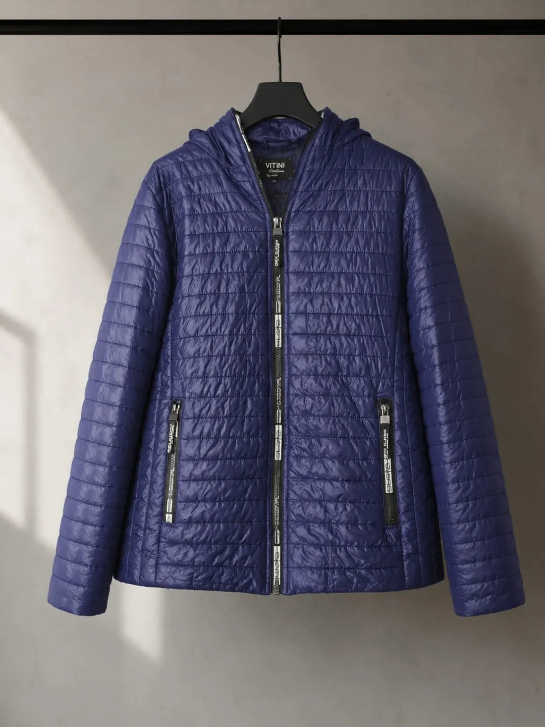 Chaqueta Acolchada con Capucha Azul Marino