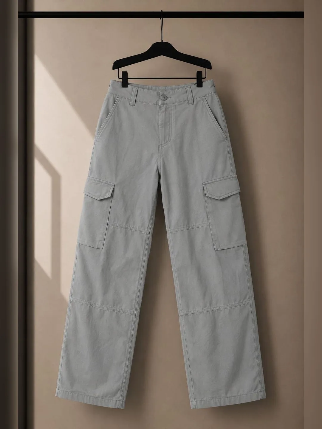Pantalón Cargo Gris