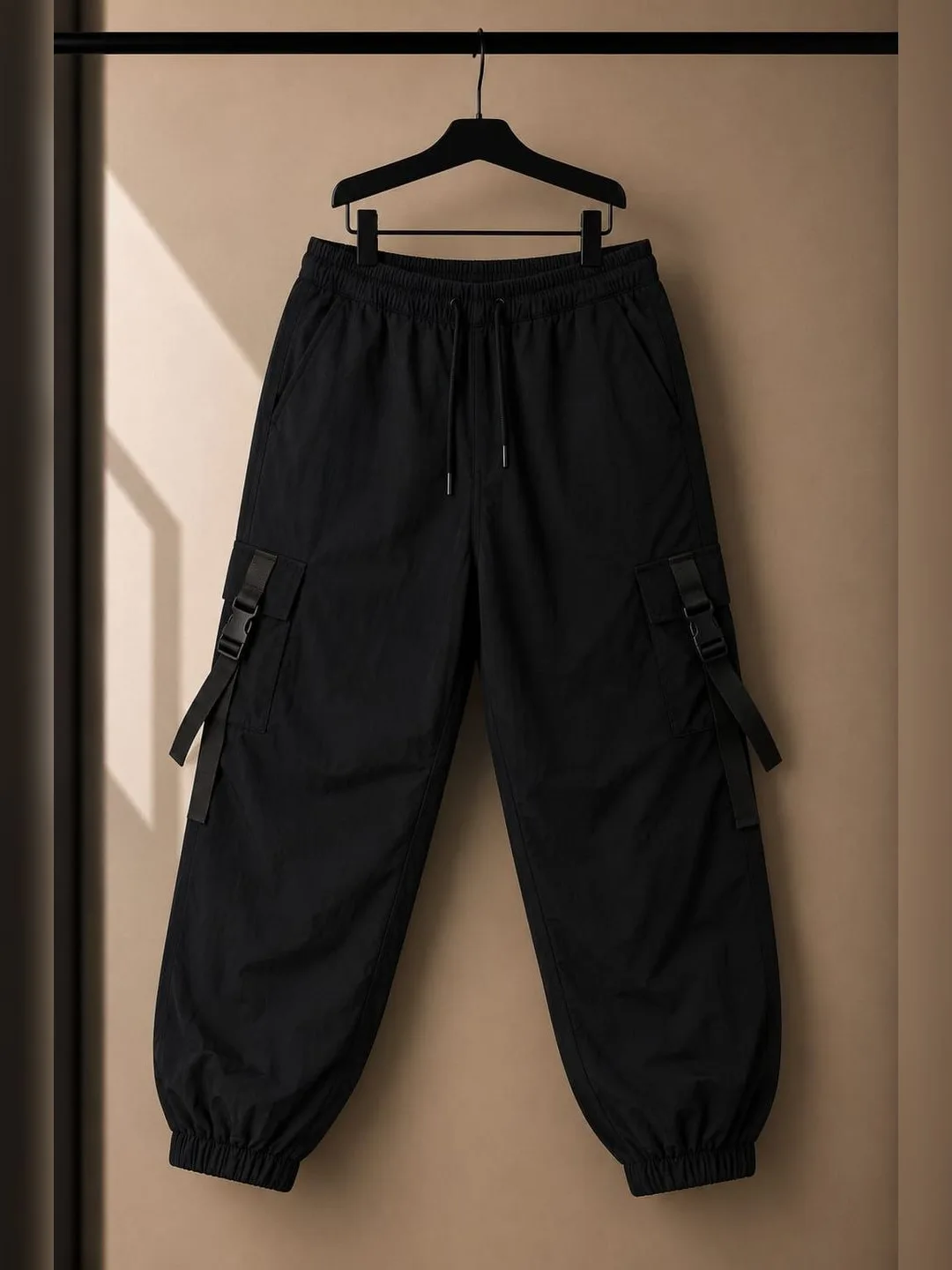 Pantalón Cargo Paracaídas Negro
